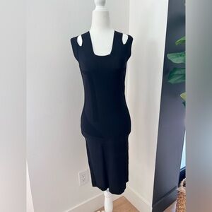 Black bodycon dress